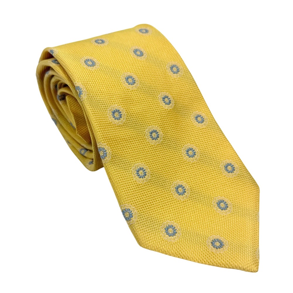 Brooks Brothers 346 NWT Silk Tie Light Yellow Blue Embroidered Flowers USA Made‎